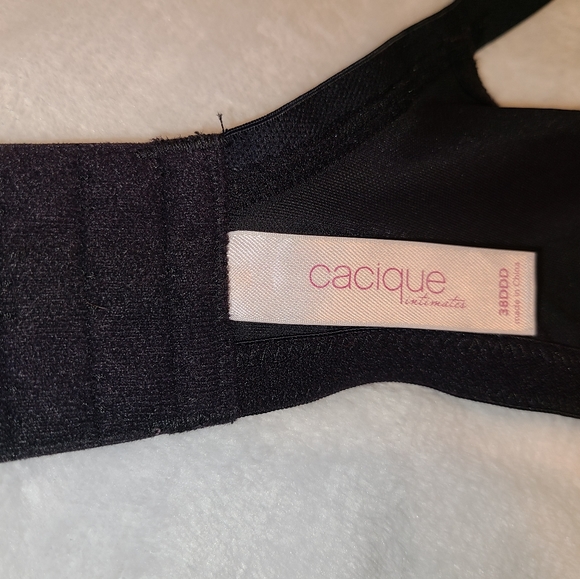 Like new condition. Black Cacique bra with Gold lace. Cup is padded. Underwire. - Picture 4 of 5